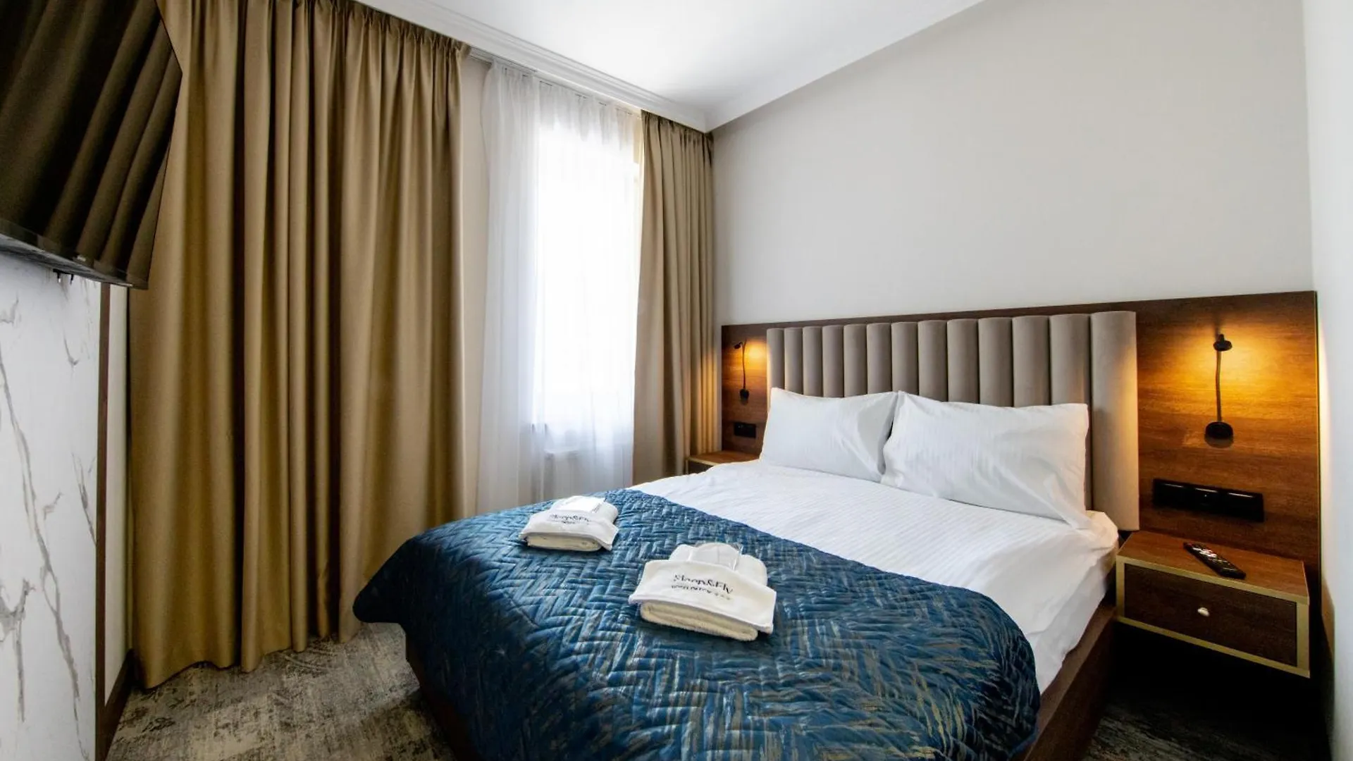 Bed and Breakfast Sleep&Fly Okecie Warsaw Airport Nocleg ze śniadaniem